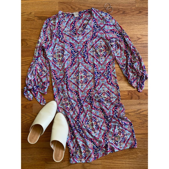 Chico's Dresses & Skirts - Chico’s Cold Shoulder V-Neck Summer Dress Size 4/6